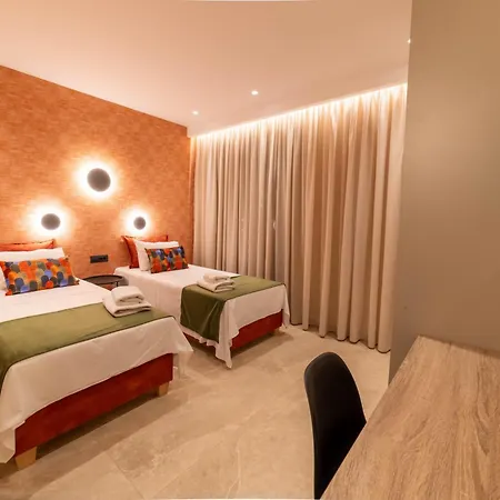 Naturalia Orange Luxury - Private Pool - Sleeps 8 Villa