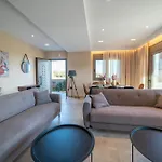Naturalia Orange Luxury - Private Pool - Sleeps 8 فيلة