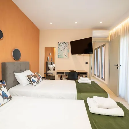 Naturalia Orange Luxury - Private Pool - Sleeps 8 Limenas Chersonisou