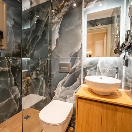 Naturalia Orange Luxury - Private Pool - Sleeps 8