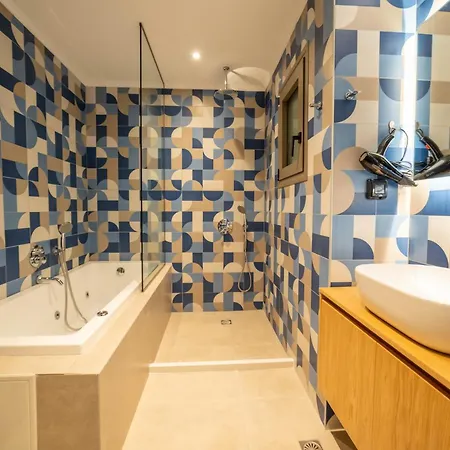 Naturalia Orange Luxury - Private Pool - Sleeps 8 Χερσόνησος