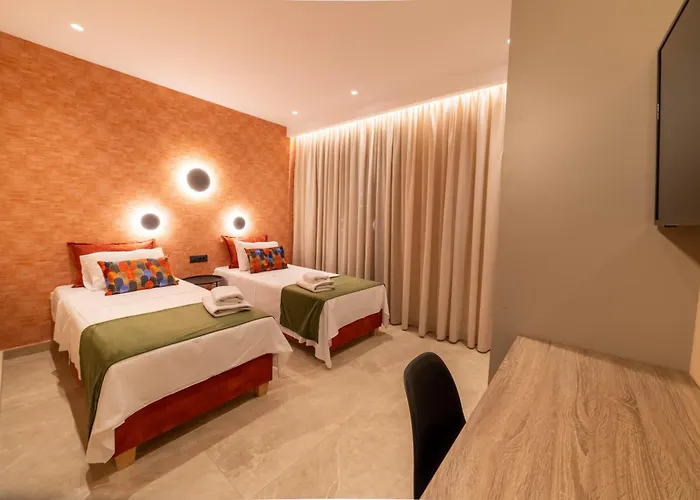 Naturalia Orange Luxury - Private Pool - Sleeps 8 Βίλα