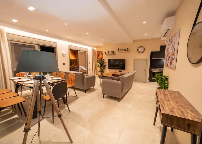 Naturalia Orange Luxury - Private Pool - Sleeps 8 Βίλα Χερσόνησος